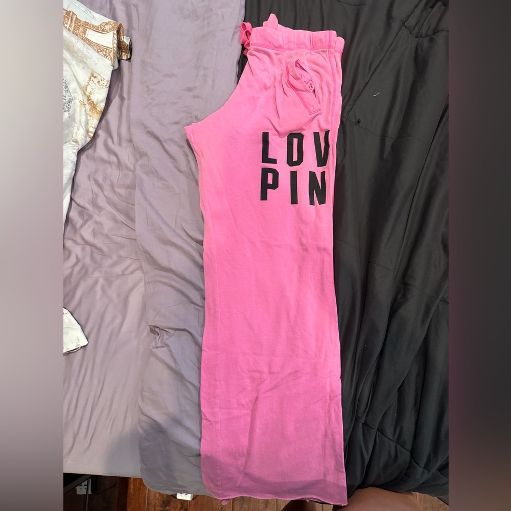 PINK Victoria's Secret Bright Pink 'LOVE PINK' Lounge Pants